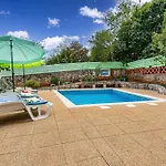 Σπίτι διακοπών Kika, A New, Modern And Romantic With A Pool