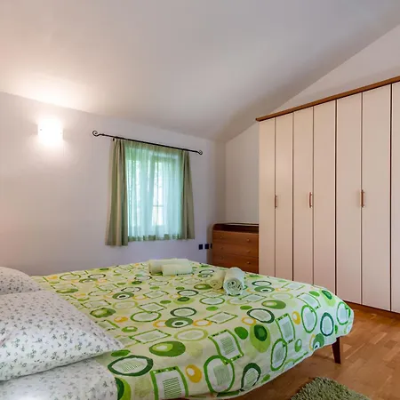 Kika, A New, Modern And Romantic With A Pool Semesterbostad *