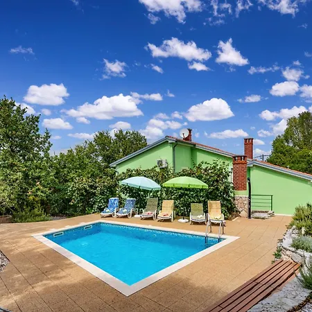 Holiday home Kika, A New, Modern And Romantic With A Pool