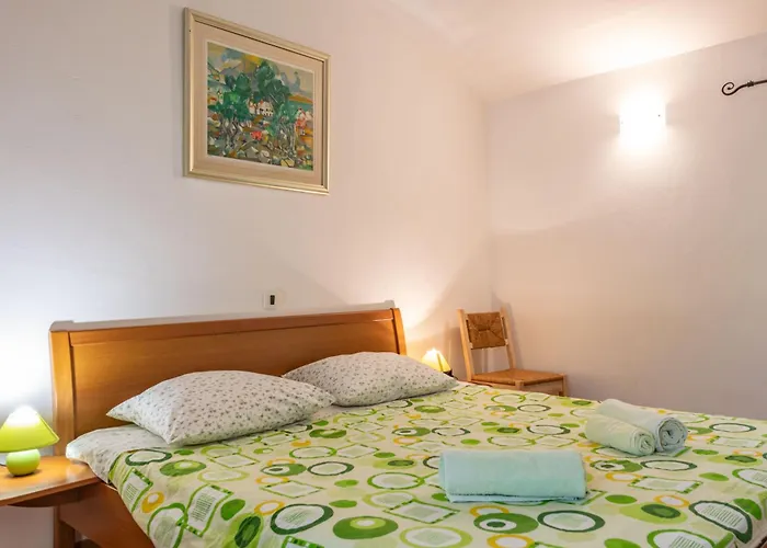 Kika, A New, Modern And Romantic With A Pool * Krapan